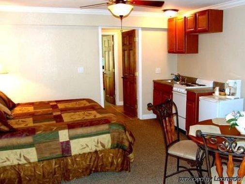 Reagan (adults Only) 2* Gatlinburg