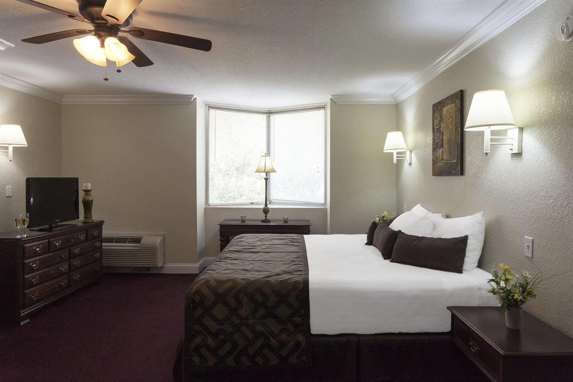 Reagan (adults Only) Hotel Gatlinburg
